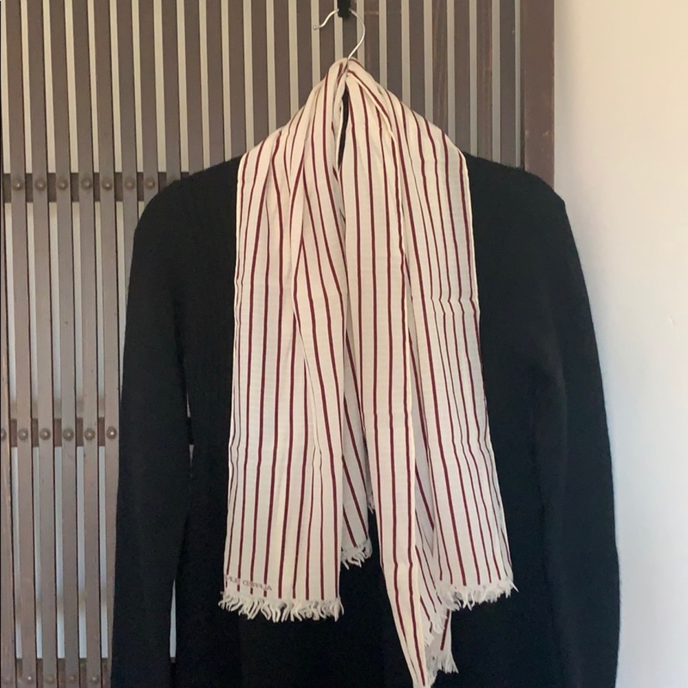 Alfred Sung silk scarf with fringes